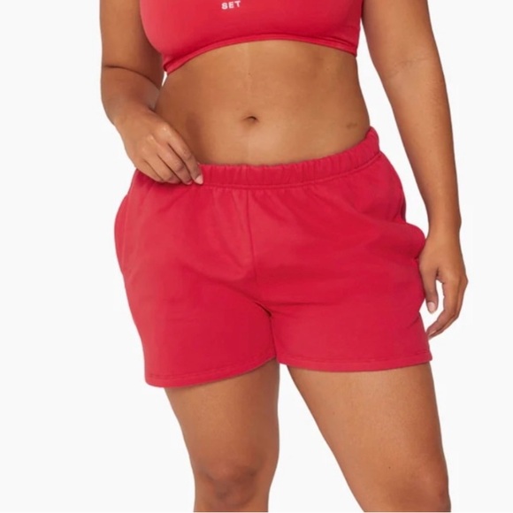 NWT Set Active Women's Red Sweat Shorts - Picture 1 of 3